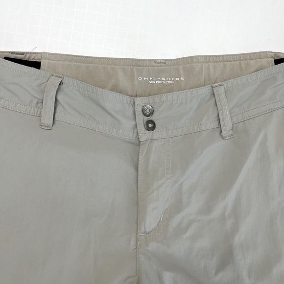 Columbia Omni Shade Hiking Shorts Grey Lightweight Size 12 - Picture 7 of 14
